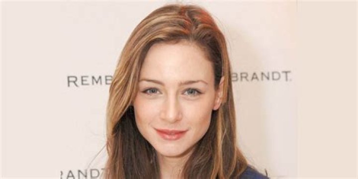 
Andi Miranda Height, Weight, Net Worth, Age, Wiki, Who, Instagram, Biography 