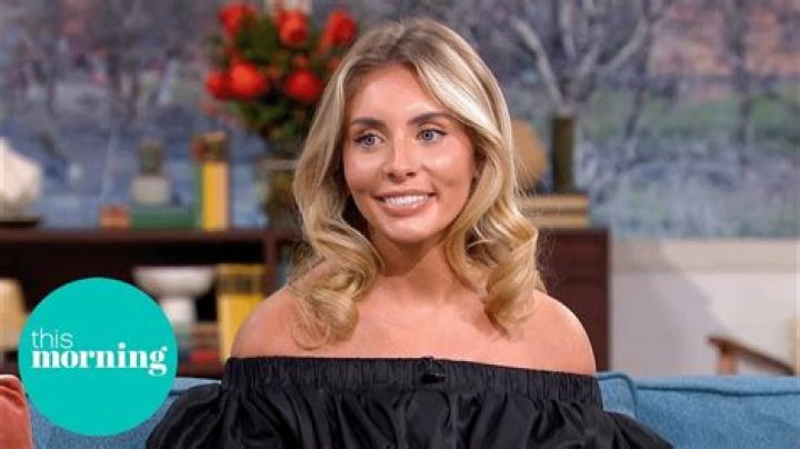 
Grace Bonney Height, Weight, Net Worth, Age, Birthday, Wikipedia, Who, Nationality, Biography 