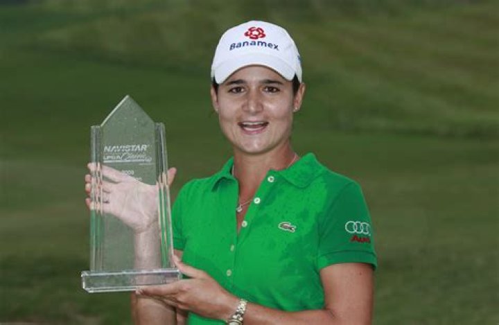 
Maria Ochoa Mora Height, Weight, Net Worth, Age, Birthday, Wikipedia, Who, Nationality, Biography 