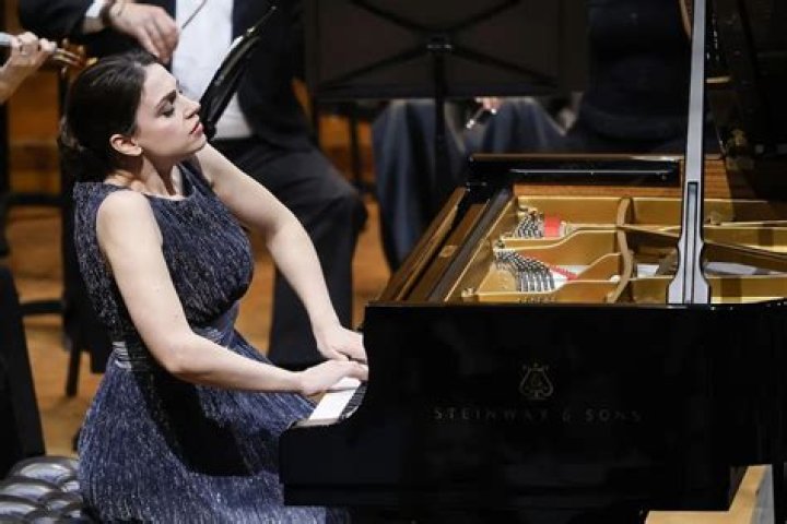 
Olga Scheps Height, Weight, Net Worth, Age, Birthday, Wikipedia, Who, Nationality, Biography 