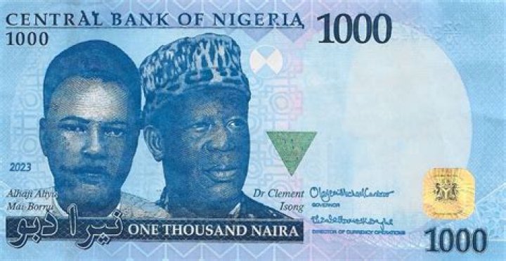 
Reactions As Nigerian Skit Maker, Oga Sabinus Shares Photo Of Himself And Pawpaw On 1000 Naira Note. 