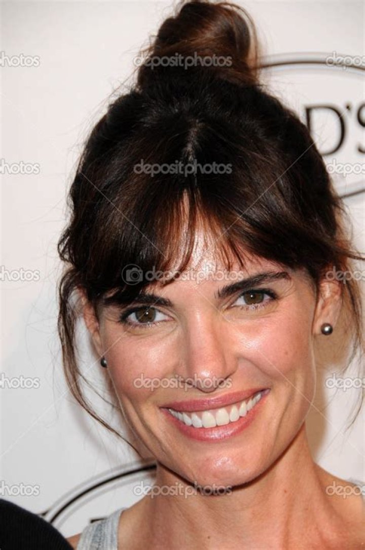Sarah Knuth Height, Weight, Net Worth, Age, Birthday, Wikipedia, Who, Instagram, Biography