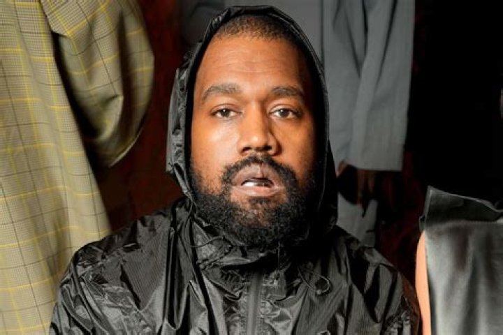 
Who is Nichol Lechmanik? Kanye West sued by photographer after he snatched her phone, threw it on street 